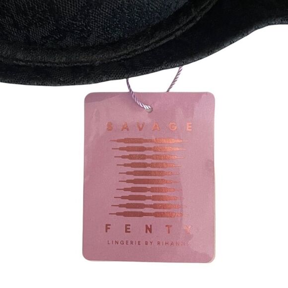 SAVAGE X Fenty Snake Lace T-Shirt Bra Black Caviar Size 40DD - Picture 8 of 8